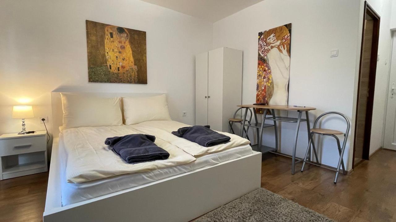 City Apartman Balatonfoldvar Exterior photo